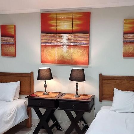 Appartamento Nautica 204 At The Bay Mossel Bay Esterno foto